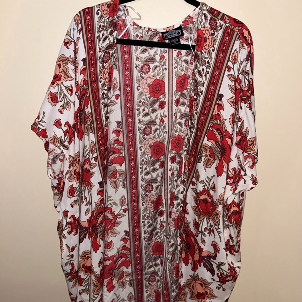 ANGIE | Floral Kimono